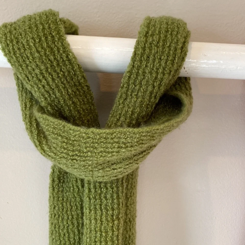 Bundle of 3 very warm beautiful knitted scraves - Picture 2 of 8